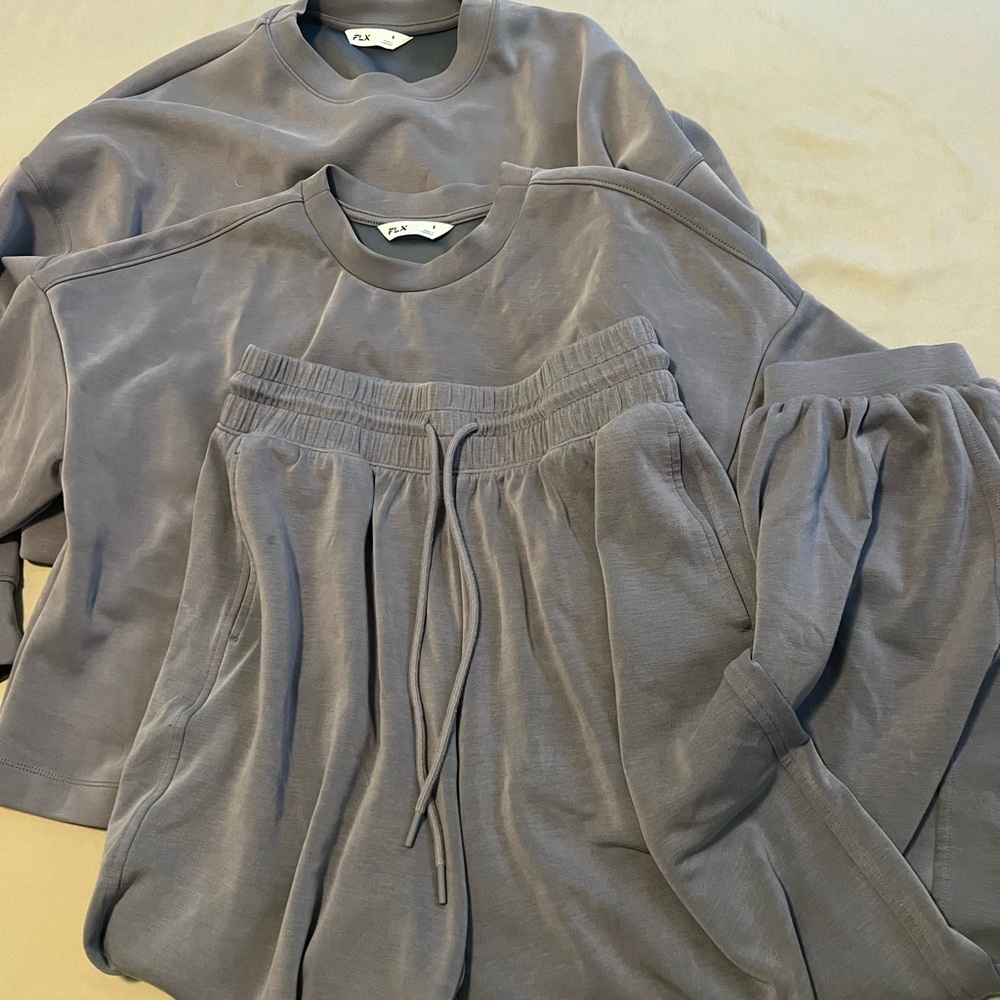 Kohl’s FLX loungewear set